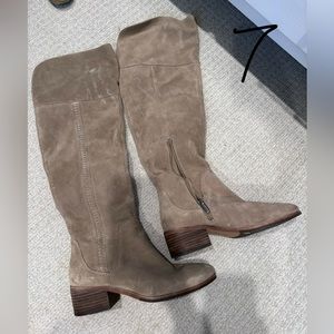 Size 7 Vince camuto over the knee boots.